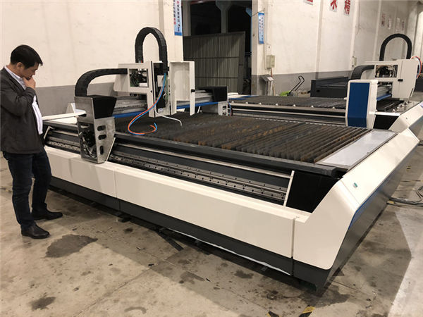 mekanisk cnc fiber laser skjæremaskin med kule skruer overføring